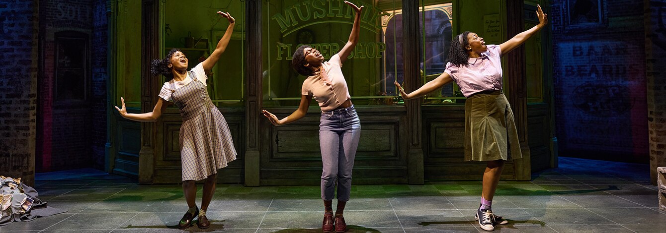 Smokey Joe's Cafe スモーキー・ジョーズ・カフェ – Broadway Square